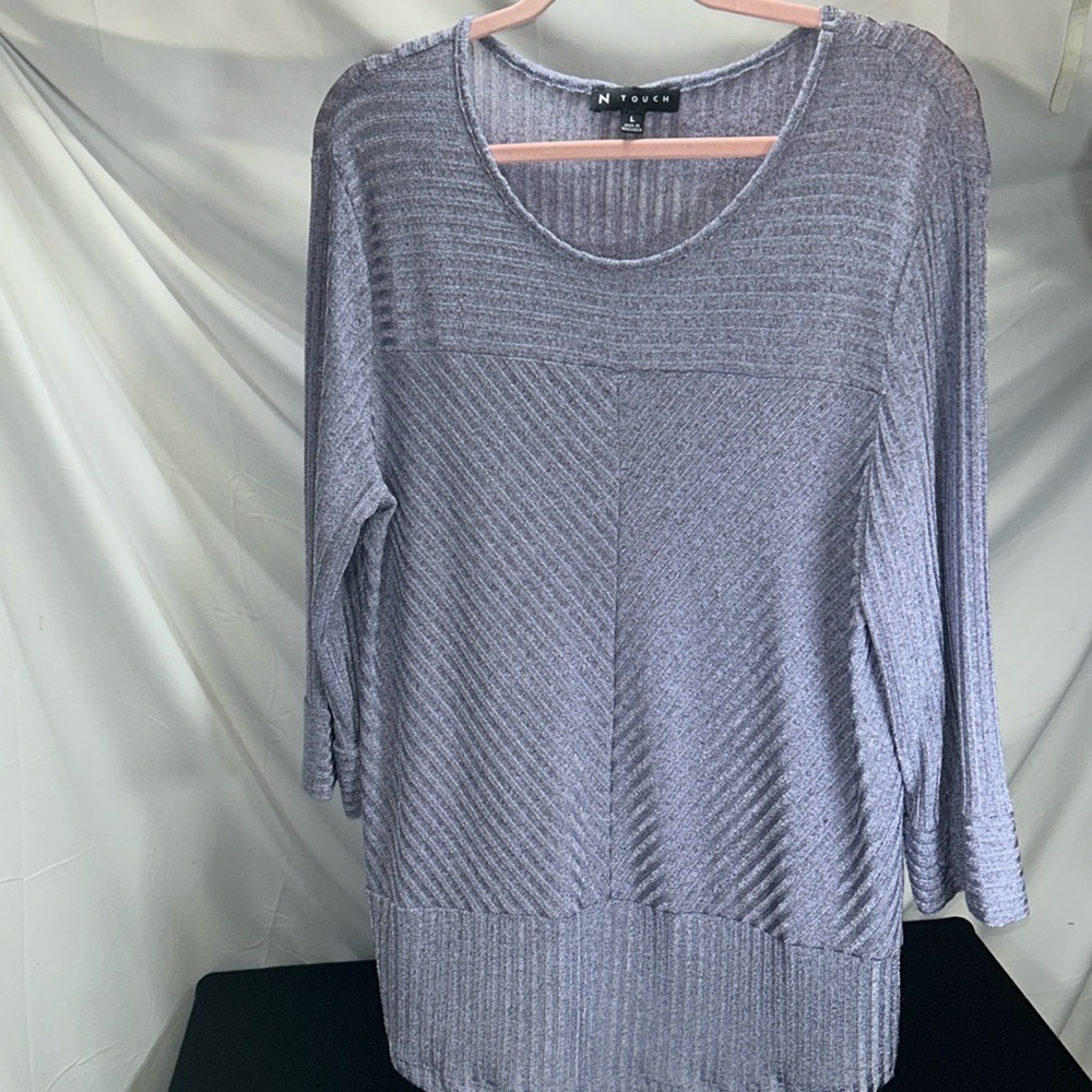N Touch Shimmery Grey Purple Stretch Textured Long Slv Fitted Wrist Blouse Large